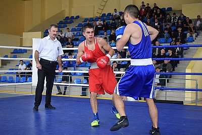 В Симферополе в 42-й раз пройдет боксерский турнир класса "А" памяти Педро Саэса Бенедикто