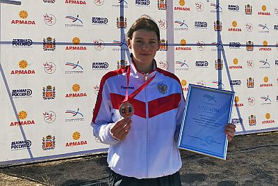 Воспитанница КСП УОР – бронзовый призер первенства России по легкоатлетическому кроссу