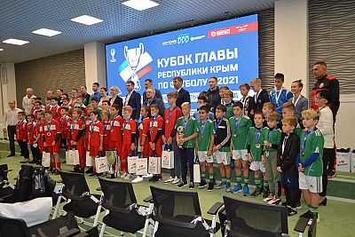 Алуштинская "Школа № 2" стала обладателем Кубка Главы Крыма по футболу среди детских команд