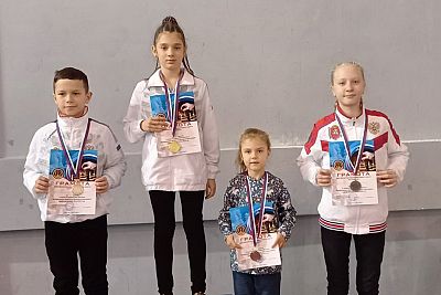 Юные крымские шахматисты завоевали десять медалей на первенстве Южного федерального округа в Сочи
