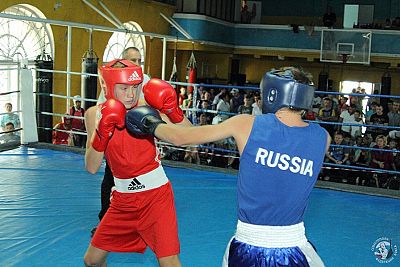 В Севастополе прошел боксерский турнир памяти адмирала Алексея Грейга