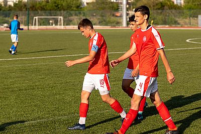 Двое воспитанников Академии футбола Крыма продолжат обучение в Москве