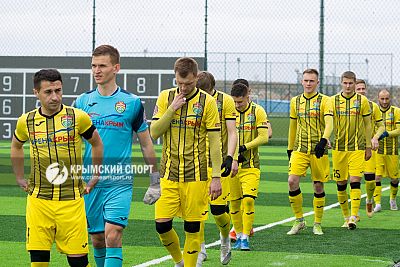 ФК "Евпатория" официально объявил, что снимается с чемпионата премьер-лиги КФС