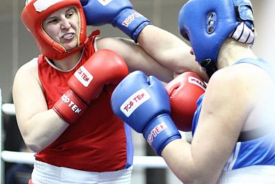 Две представительницы севастопольского бокса завоевали медали чемпионата Челябинской области
