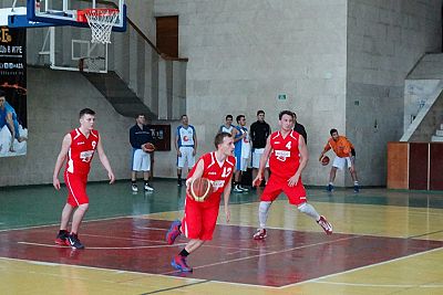 В выходные стартует новый сезон в мужском баскетболе Крыма