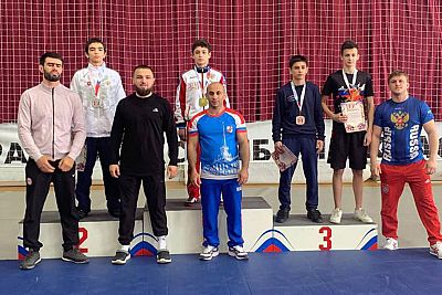 Все победители и призеры первенства ЮФО по вольной борьбе среди юношей до 16 лет