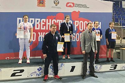 Диана Макогонюк из Севастополя – серебряный призер первенства России по женской борьбе среди девушек до 16 лет