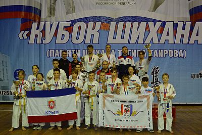 17 медалей привезли крымчане со Всероссийского фестиваля по киокушин "Кубок Шихана"