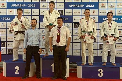 У представителей Крыма и Севастополя – пять медалей на первенстве ЮФО по дзюдо среди спортсменов до 18 лет