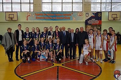 Юные симферопольские баскетболистки заняли второе место на международном турнире в Подмосковье