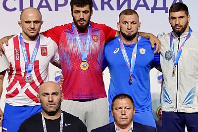У крымских борцов-вольников – две медали на Всероссийской летней спартакиаде в Казани