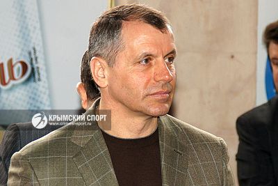 Глава крымского парламента обещает "серьезную зарубу" в завтрашних соревнованиях депутатов и чиновников