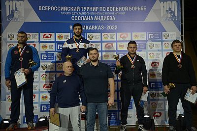 Все победители и призеры Всероссийского турнира по вольной борьбе памяти Сослана Андиева