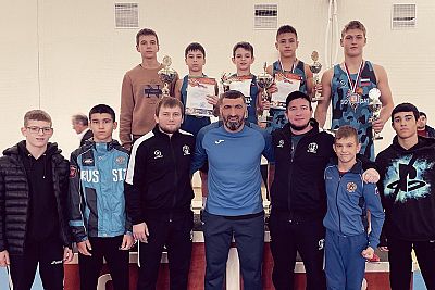 У юных крымских борцов-классиков – девять медалей на Всероссийском турнире в Адыгее