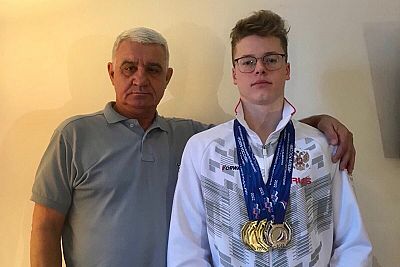 Симферополец Антон Погребняк взял пять медалей на Всероссийских соревнованиях по плаванию в Саранске