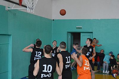 Команда из Красногвардейского стала первым участником крымского финала соревнований "Локобаскет – Школьная лига"