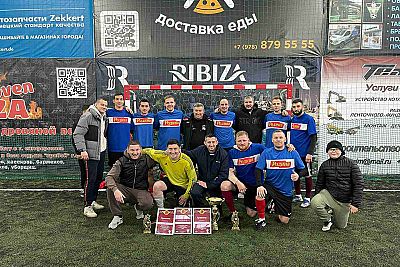 "Родина" выиграла новогодний мини-футбольный турнир Ночной Лиги Football Simf 5x5