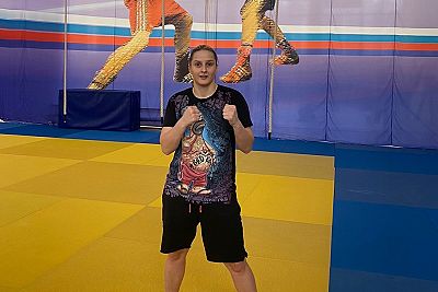Елена Гапешина из Севастополя тренируется в составе женской сборной России по боксу