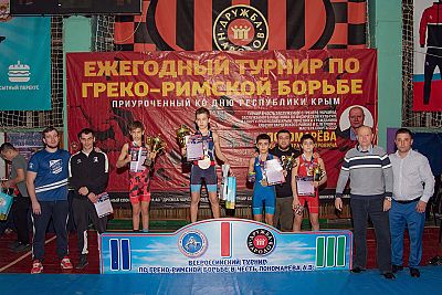 Все победители и призеры Республиканского юношеского турнира по греко-римской борьбе в Красногвардейском районе