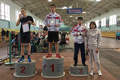 В Симферополе состоялось первенство Крыма по легкой атлетике среди спортсменов младших возрастных категорий