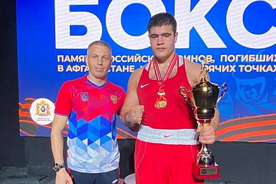 Севастополец Исрафил Исламов – победитель международных соревнований по боксу в Комсомольске-на-Амуре