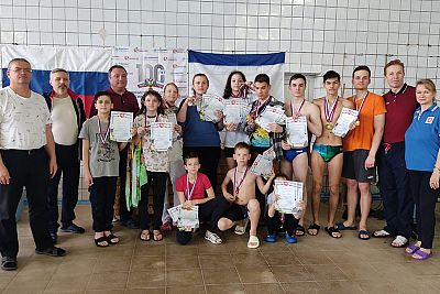 В Симферополе прошли чемпионат и первенство Крыма по плаванию (спорт глухих)