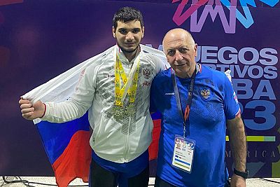 Симферопольский тяжелоатлет Геворг Серобян завоевал три "серебра" на Боливарианских играх в Венесуэле