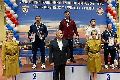 У алуштинских борцов – три медали на престижном турнире в Санкт-Петербурге