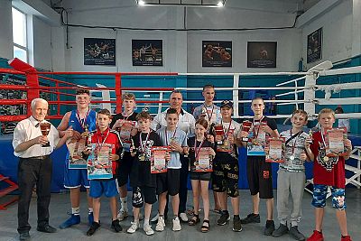 В Бахчисарае прошел юбилейный юношеский турнир по боксу "Бахчисарайский фонтан"