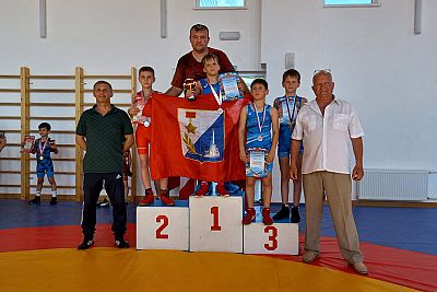 Все победители и призеры Открытого муниципального турнира по греко-римской борьбе в Бахчисарайском районе