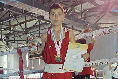 Андрей Клицман из Ленинского района – победитель первенства России по боксу среди юношей 13-14 лет!
