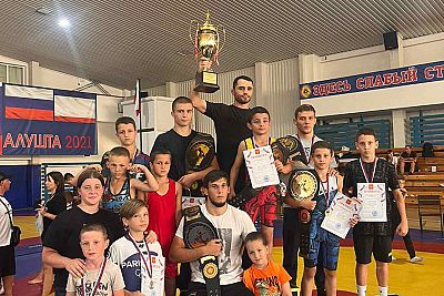 Все победители и призеры борцовского турнира "Кубок Черного моря" в Алуште