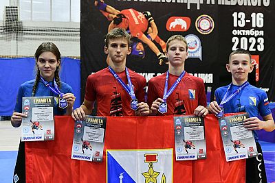 Севастопольцы завоевали россыпь медалей на Всероссийских соревнованиях по панкратиону в Санкт-Петербурге
