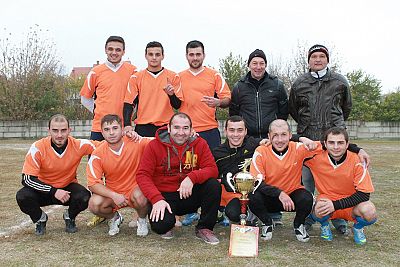 Мини-футбольный турнир памяти Виктора Юрковского в Бахчисарае выиграл "Титан"