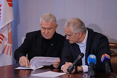 Евгений Михайлов переизбран на должность президента Олимпийского совета Крыма