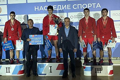 Керчанин Михаил Черний – бронзовый призер Всероссийских соревнований по самбо в Сочи