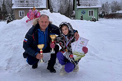 Аксиния Великолуг из Симферополя взяла два "золота" на теннисном турнире в Ленинградской области