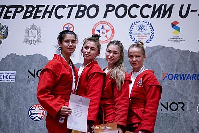 Керчанка Екатерина Бондаренко – бронзовый призер первенства России по самбо среди юниорок до 24 лет!