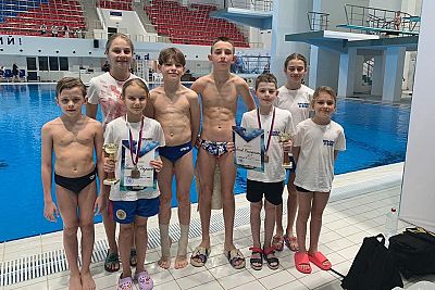 11 медалей завоевали юные севастопольские прыгуны в воду на Всероссийских соревнованиях в Краснодаре