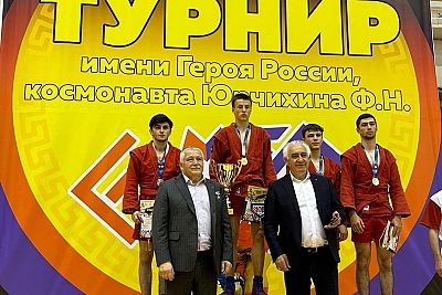 У самбистов полуострова – две медали на Всероссийских соревнованиях в Краснодарском крае