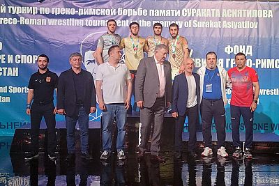 Воспитанник крымской школы борьбы завоевал "серебро" на международном турнире в Дагестане