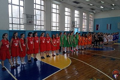 Определились участники крымского "финала четырех" соревнований "Локобаскет – Школьная лига" среди девушек