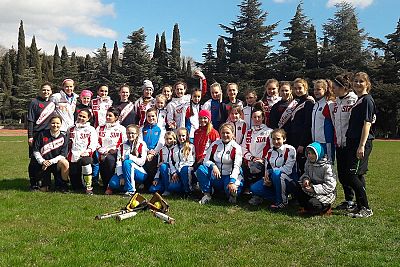 Женская софтбольная сборная Крыма провела два товарищеских матча со сборной России