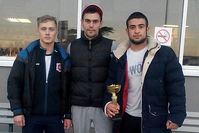 Крымские борцы привезли две медали с турнира в Магадане
