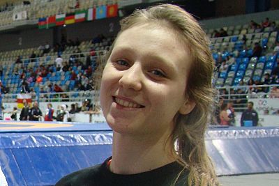 Вероника Гурская из Симферополя едет на юниорское первенство Европы по спортивной борьбе!