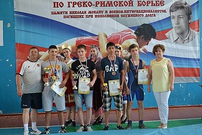 В Бахчисарае определились победители Всероссийского турнира по греко-римской борьбе памяти Николая Мокану