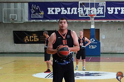 Ялтинская "Волна" – чемпион Крыма по баскетболу среди мужских команд