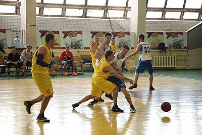 В Крыму активно развивают студенческий баскетбол