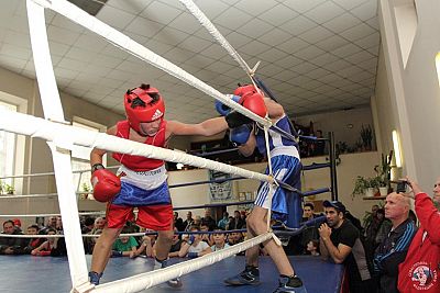 В Симферополе прошел республиканский юношеский турнир по боксу