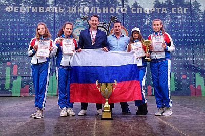 Юные крымские баскетболистки завоевали "бронзу" на международном фестивале в Санкт-Петербурге
